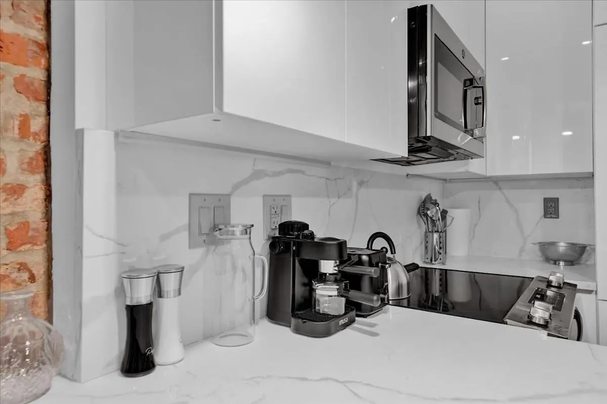 Modern West Village 1Br Garden Steps To Subway New York Apartment